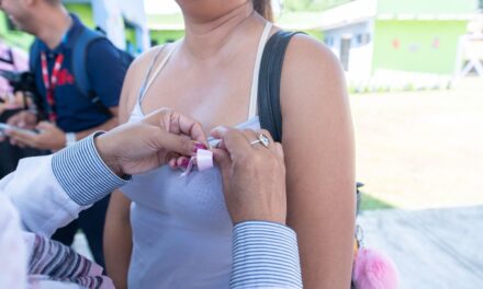 Con feria de salud se conmemora en Córdoba el Día Internacional de la Mujer