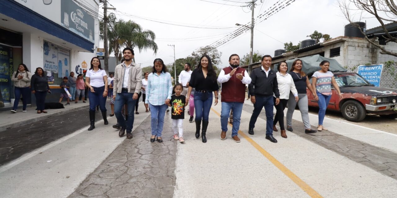 Entregan obras en Fortín