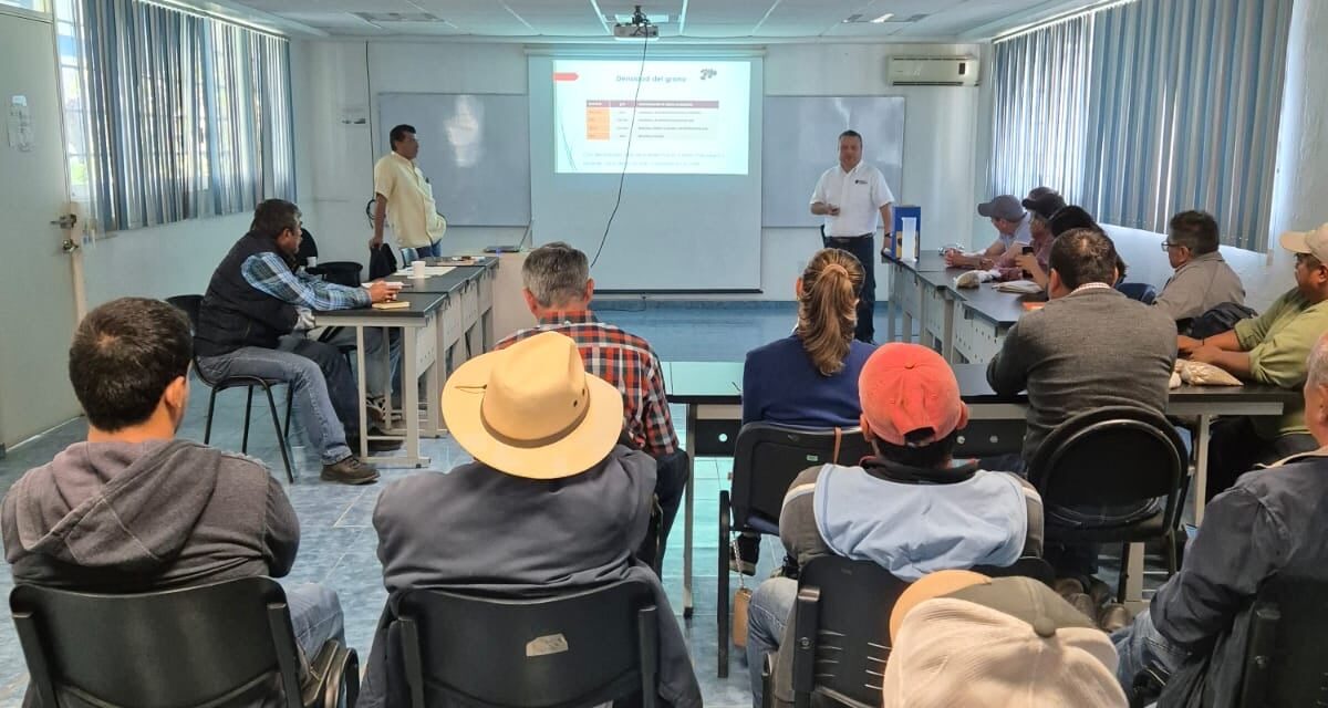 Imparten taller a cafeticultores de Córdoba