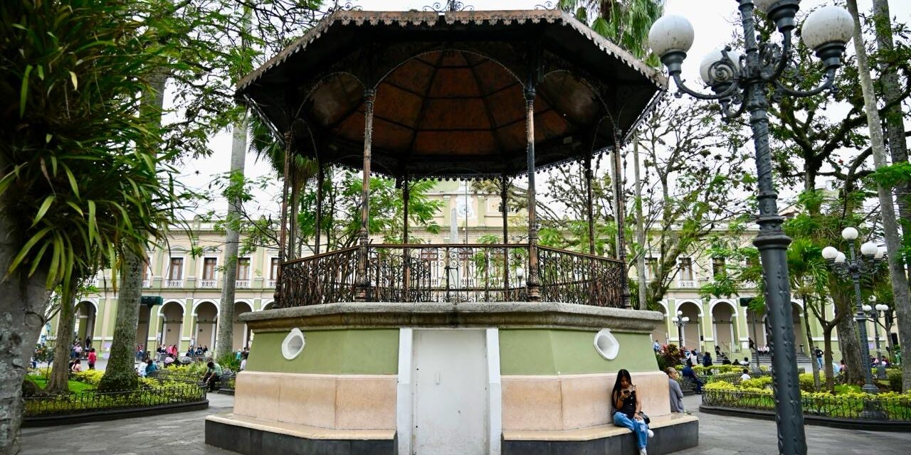 El quiosco del parque 21 de mayo, un símbolo de la ciudad de Córdoba