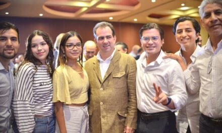 Firma Pepe Yunes Acuerdo por Veracruz