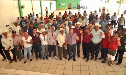 Zenyazen Escobar, comprometido a legislar a favor del desarrollo agrícola en el Distrito 16