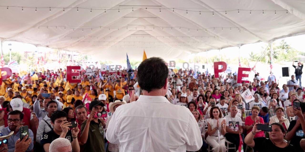 Defendamos a Veracruz, no nos equivoquemos otra vez”: Pepe Yunes