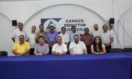 Firma Croda compromisos para el Distrito 16 en Canaco