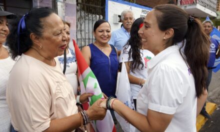 Desde la colonia México en Córdoba, Mariana Ríos invitó a votar este 2 de junio