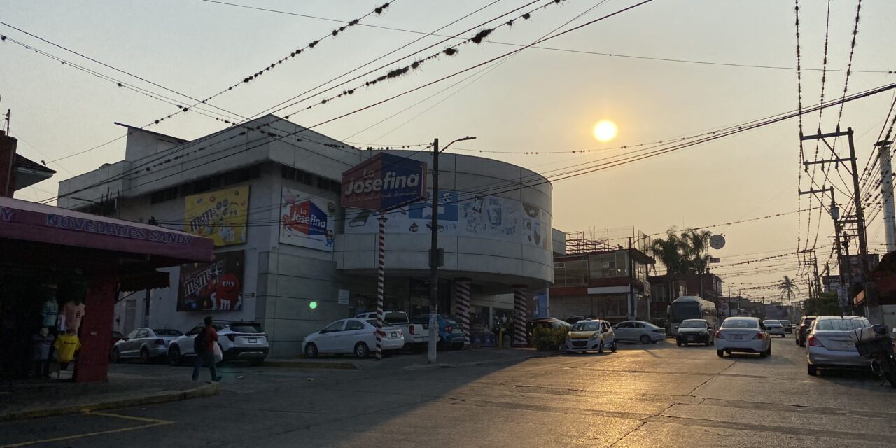 Algunos comercios de Córdoba no laborarán el domingo 2 y otros más, adelantarán su cierre, para que su personal acuda a votar