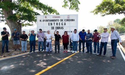 Entrega alcalde Juan Martínez obras de conectividad en zona urbana y rural de Córdoba