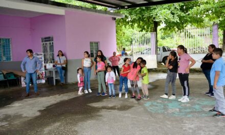 Reciben niños de la escuela Cuauhtémoc en Córdoba el “Programa Inspira”