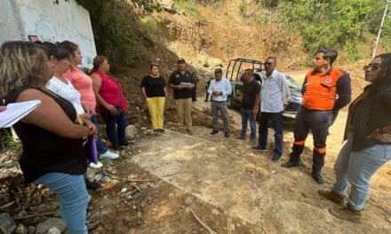 Recomienda Protección Civil suspender aforo vehicular en la carretera Sabana Larga-Acayotla en caso de lluvias