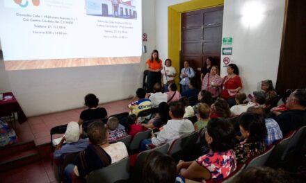 Imparte taller el IMMUJERES de Córdoba a jefes de manzana para prevenir la violencia