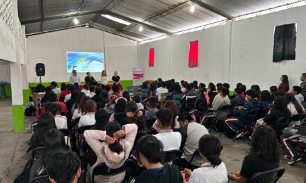 Da SIPINNA talleres a maestros y padres de familia sobre prevención del acoso escolar