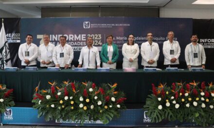 Rinde titular del IMSS Veracruz Sur tercer Informe de Labores