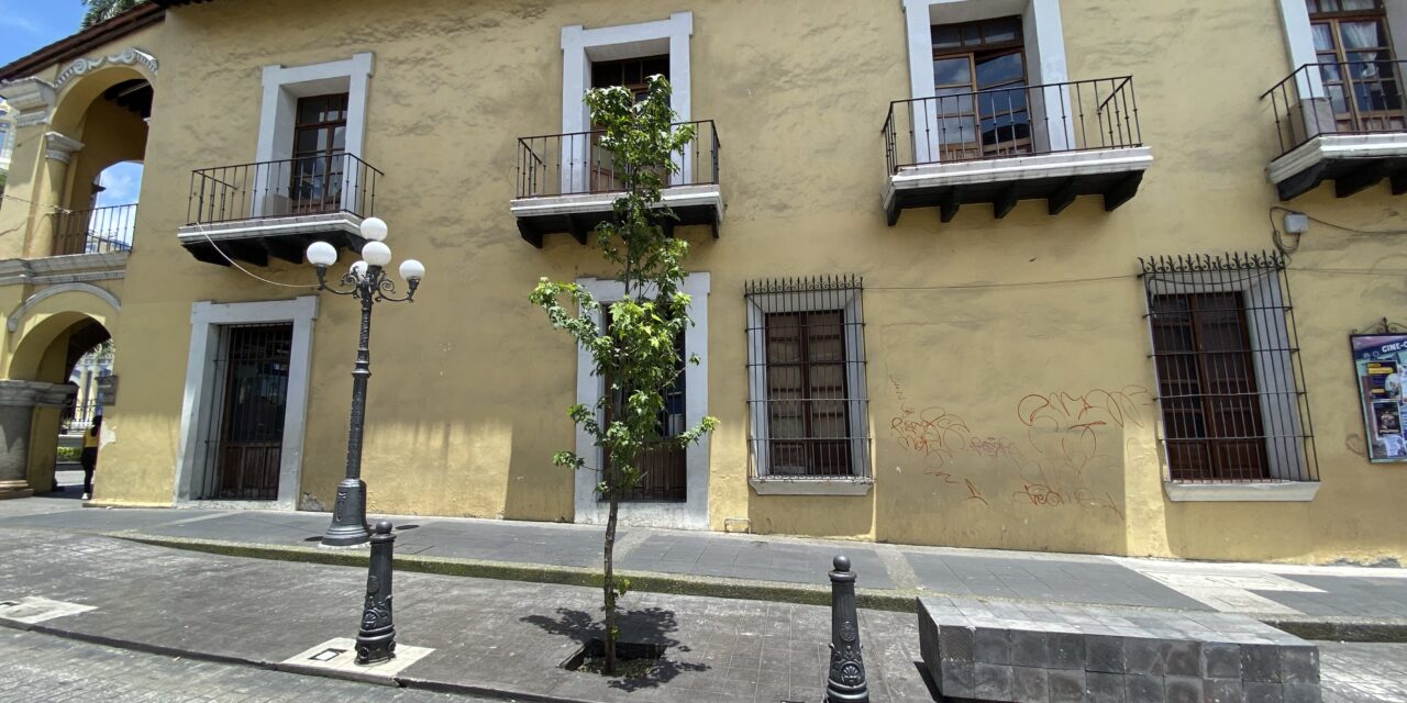 El arte urbano, llegó a edificios históricos de Córdoba