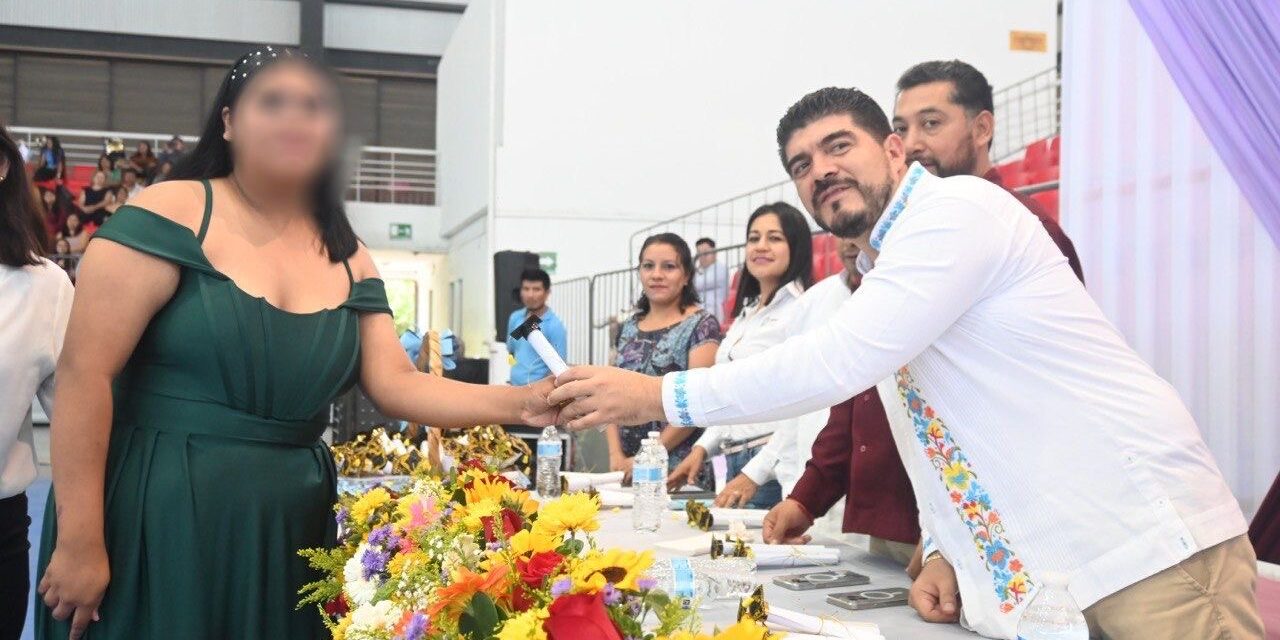 Zenyazen Escobar, diputado electo, reafirma su compromiso con la juventud