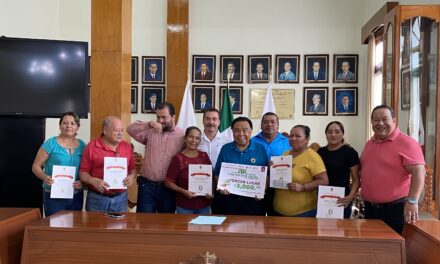 Reconocen a nivel Estado, comité ciudadano por vigilancia en obra de circuito vial San Matías-San Rafael Calería