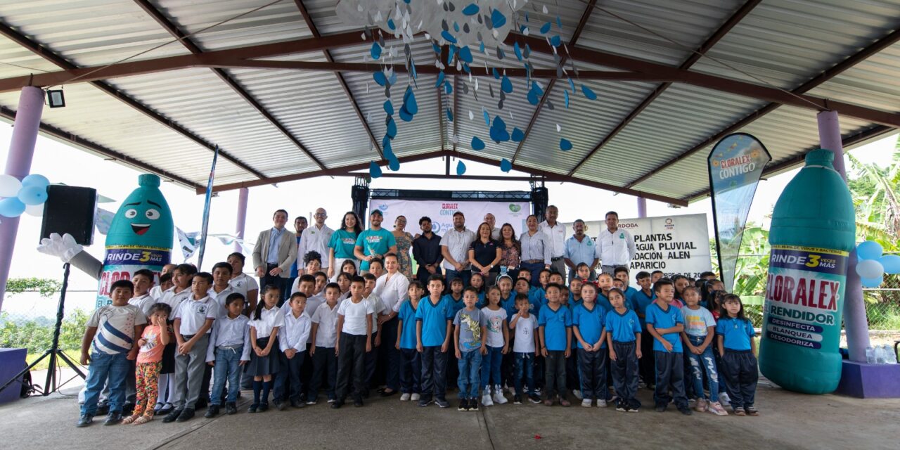 Reciben escuelas primarias de la zona rural 3 plantas de captación de agua pluvial