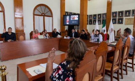 En sesión de cabildo aprueban presupuesto para la educación en la zona rural